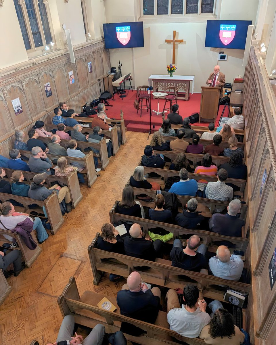 UnbelievableFE's tweet photo. Highlights from our event with @profntwright
Last week, we partnered with @WycliffeHall for a special evening marking the launch of Tom Wright’s new book God’s Homecoming.
#UnbelievablePodcast #NTWright #GodsHomecoming https://t.co/NbbHdnswEr