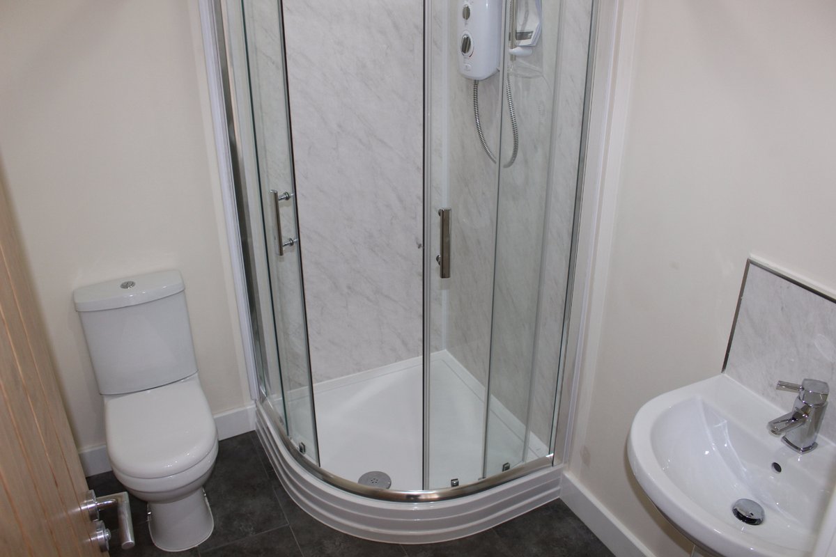 KelhamSquare's tweet photo. Price reduction - 1 Bed Apartment, Bell Street, Aston, S26 2AP, £700pcm. View details: https://t.co/dYWGASYOWv https://t.co/g13cURVQ55