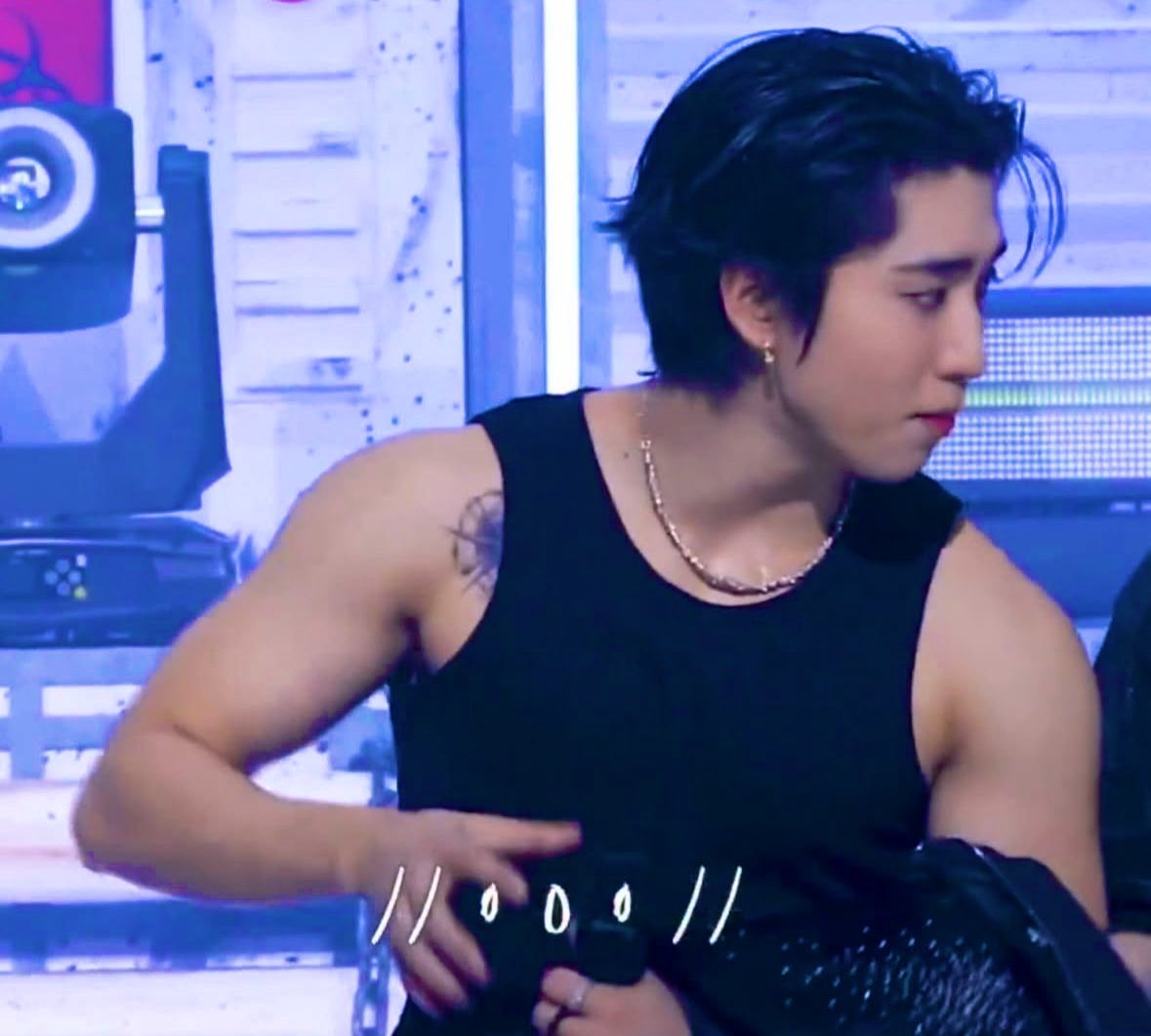 *insert Freaky cat gif*