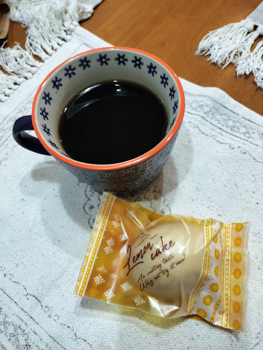 oira02042780005's tweet photo. #感動的に美味しいコーヒー
#HIGHFIVECOFFEE さん
インドネシア マンデリン

自動車免許取得したての
我が子の運転に付き合った後の
癒しの時間🫣🫡
ハラハラドキドキした後の
鎮静効果…沁みますねぇ🥹

甘いレモンケーキと
相性抜群🤗

#日進月歩 https://t.co/vSZbjsbSsf