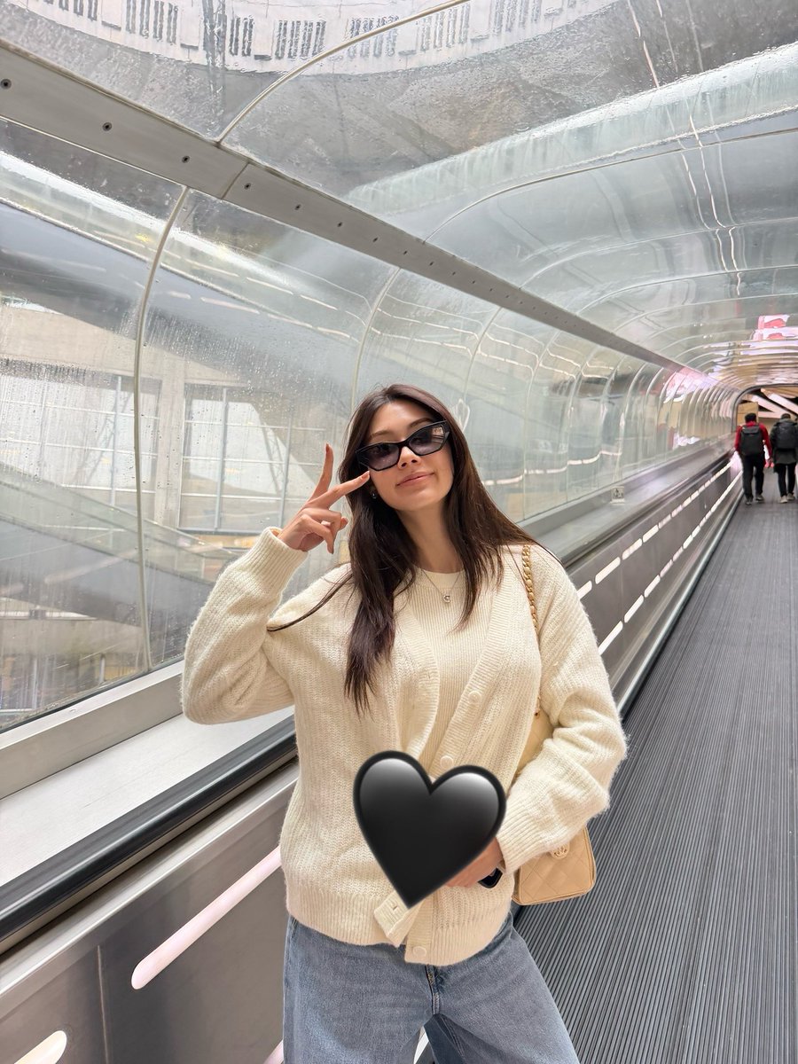 Natsha T.🧸 tweet media