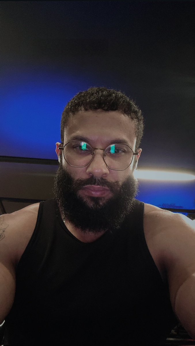 Naturalmente cansado 𐚁 tweet media