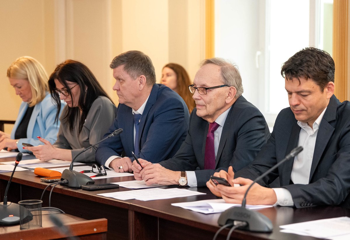 Edvīns Šnore tweet media