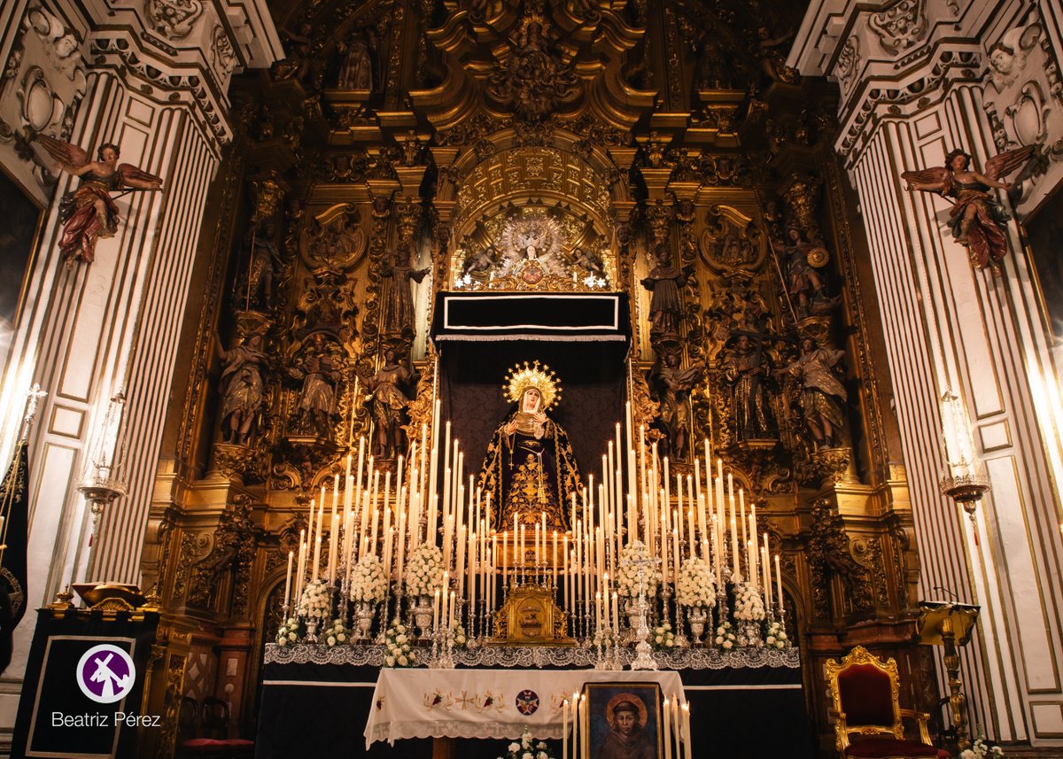 ElPenitente's tweet photo. 🟣 SEVILLA: Galería fotográfica del Solemne altar de Triduo en honor de Nuestra Señora de la Soledad de la @hdadsoledad
📸: @beapphoto
#ElPenitente26 #tdscofrade #sevilla #hdadsoledad #Cuaresma2026 https://t.co/vFUFCYisSw