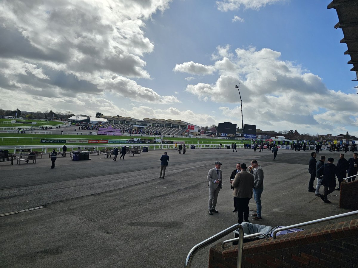 Mike Parcej tweet media