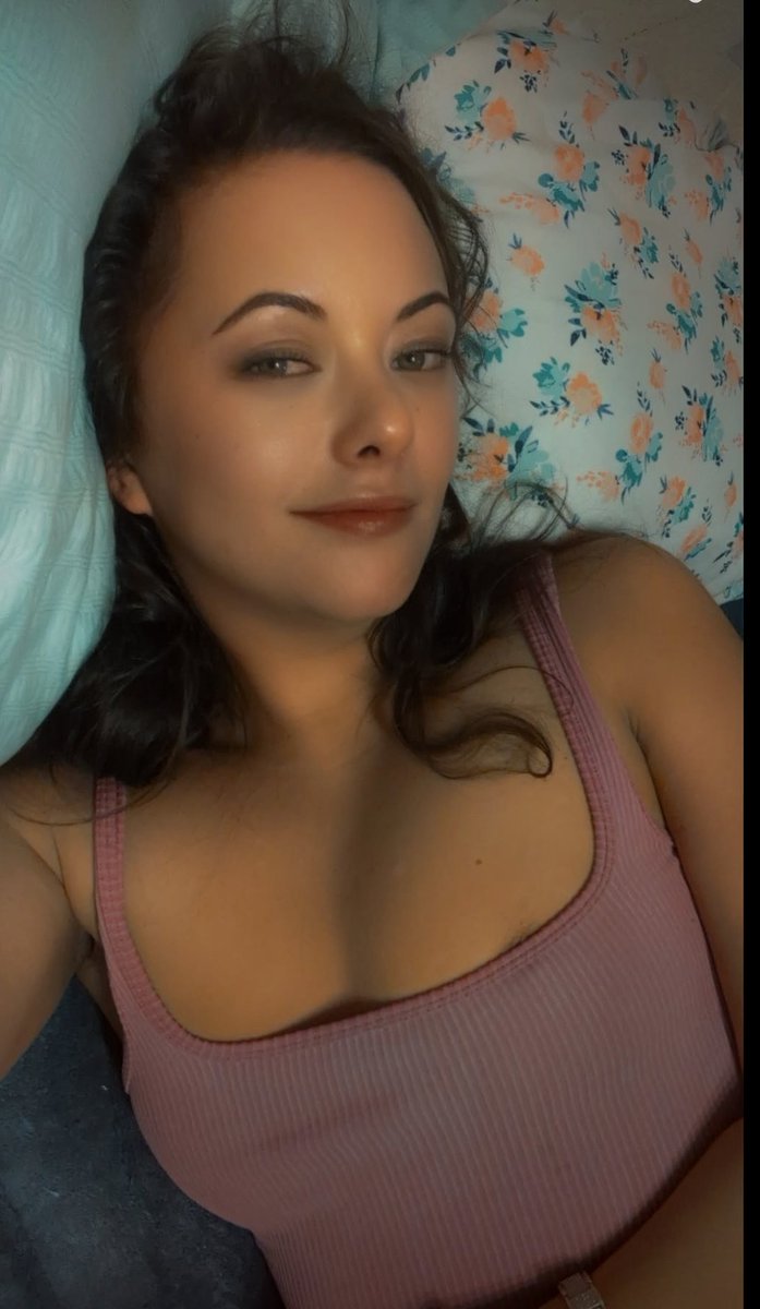 CrazyChick tweet media