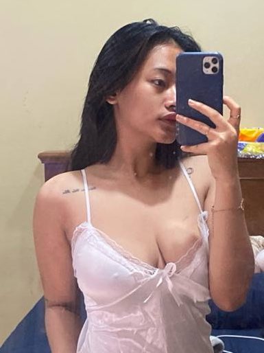 strowberrykek tweet media