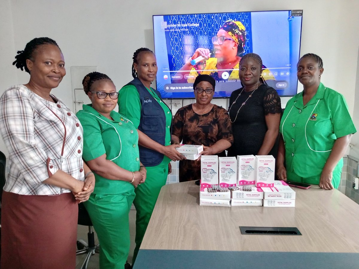 LagHDistrict04's tweet photo. Lagos State Primary Health Care Board donates Fetal Dopplers & Batteries to PHCs' under the District's jurisdiction, to enhance maternal child health services, dopplers are used to detect and listen to baby's heartbeat
#HDIV
#PHCB
#maternalchildcare
#lagosstategovt
@lagoshealth https://t.co/qJDhWHoQKK