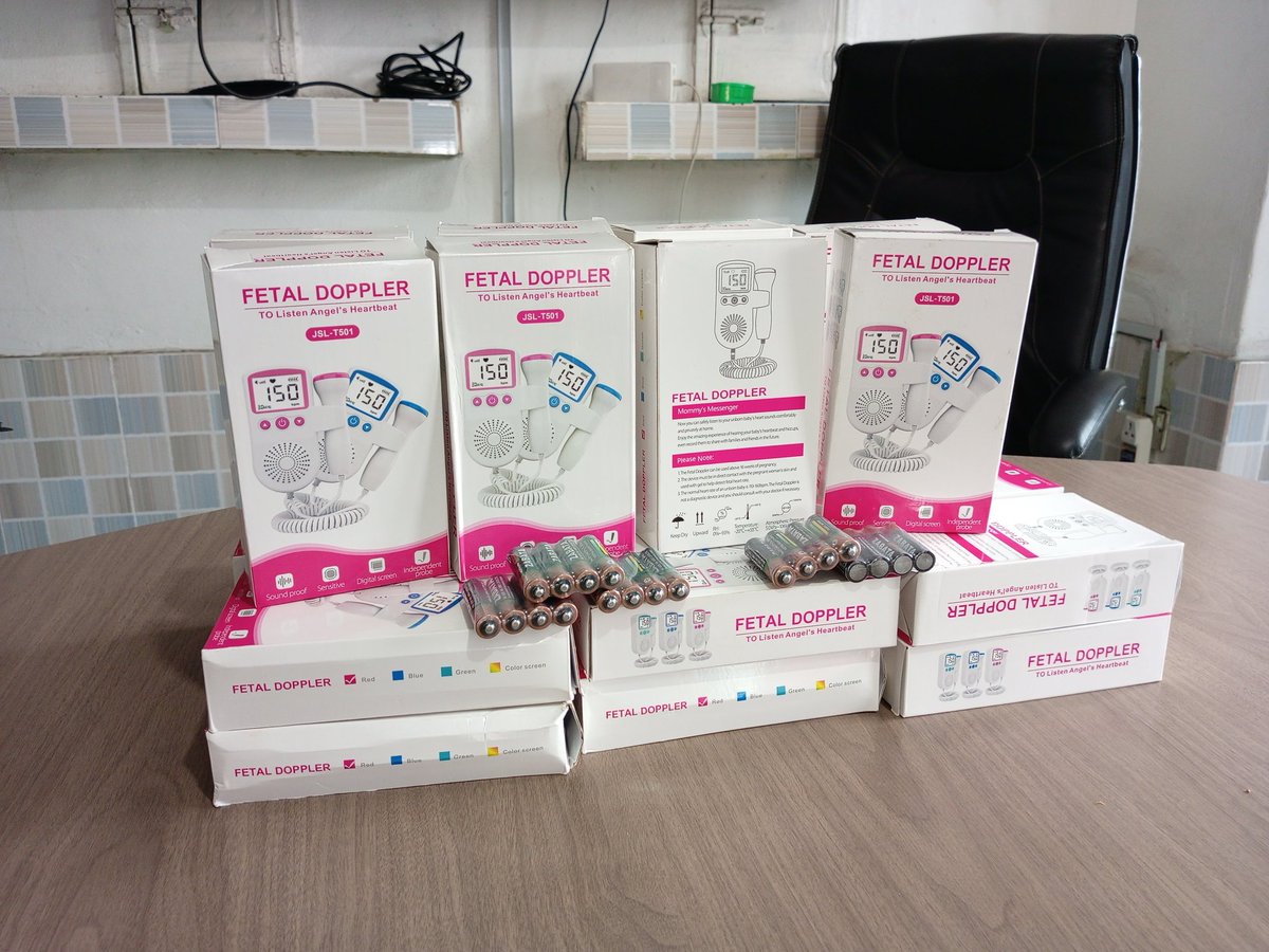 LagHDistrict04's tweet photo. Lagos State Primary Health Care Board donates Fetal Dopplers & Batteries to PHCs' under the District's jurisdiction, to enhance maternal child health services, dopplers are used to detect and listen to baby's heartbeat
#HDIV
#PHCB
#maternalchildcare
#lagosstategovt
@lagoshealth https://t.co/qJDhWHoQKK