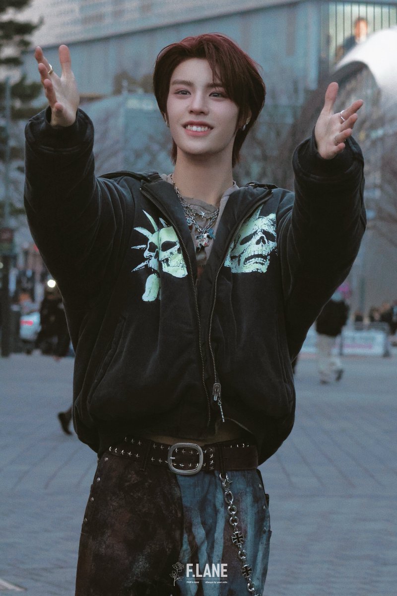 FLANE1110's tweet photo. 260311 일일팬매
#FAN #판 #ファン #FinAlaNe 
#누에라 #NouerA #ヌエラ 
#POP_IT_LIKE https://t.co/bldEAB1mO0