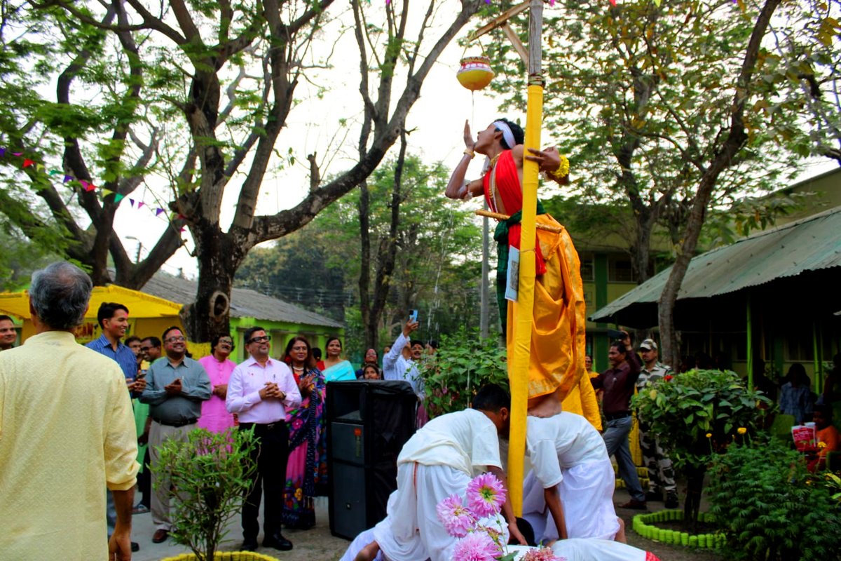 FBPOfficial_GoI's tweet photo. Basant Ceremony, a special extra-curricular activity by FBP School students, held on 07.03.2026.

#MinistryOfJalshakti #fbpofficial #farakkabarrage #fbp #fbphs #basant #ceremony #activities #school #students #JalShakti https://t.co/Q9elEOnuPu