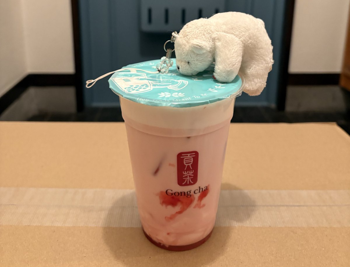 これから好きなものを聞かれたら"いちご杏仁"と答える うますぎだこれ🍓