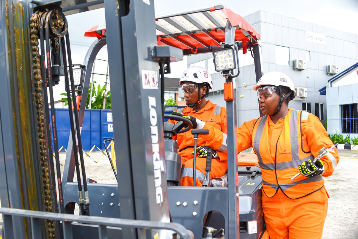 JC International tweet media