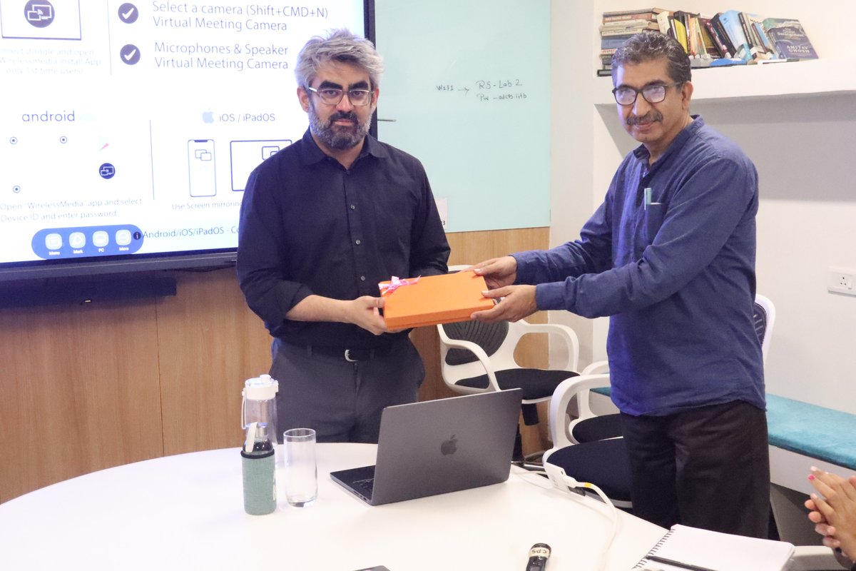 Ashank Desai Centre for Policy Studies, IIT Bombay tweet media