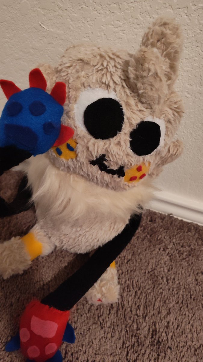 🍬 plush 🍬 tweet media