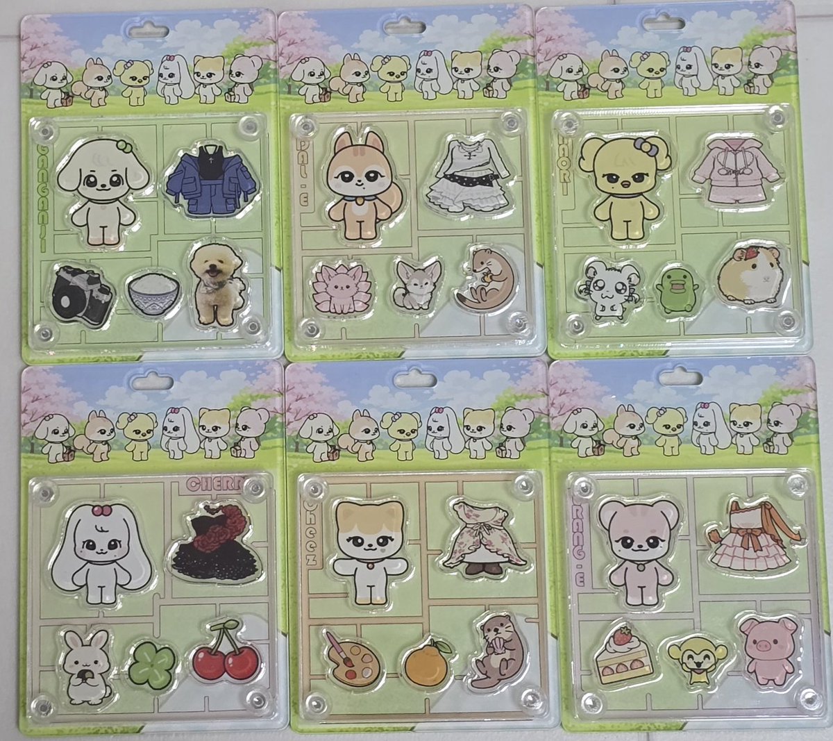 키링 실물
파츠는 멤버들의 의견을 직접 반영하였습니다.