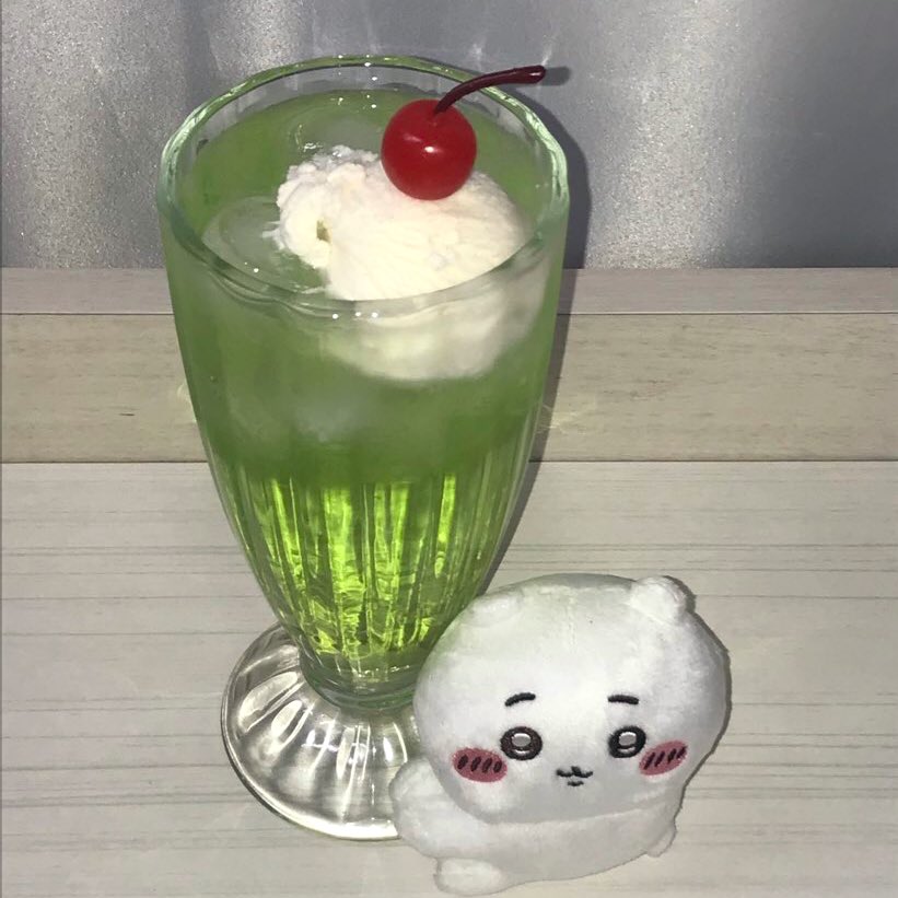 haejume's tweet photo. 홈메이드 멜론소다
달콤한 아이스크림이 킥 ദ്ദി ˉ͈̀꒳ˉ͈́ )✧ https://t.co/WfUkI6mKnQ