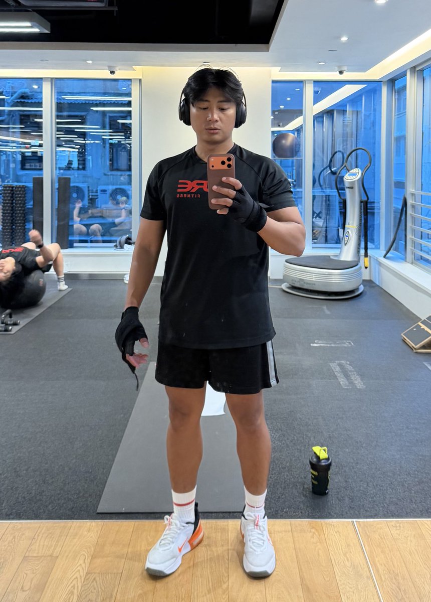 MARK🫶🏼🇭🇰 tweet media