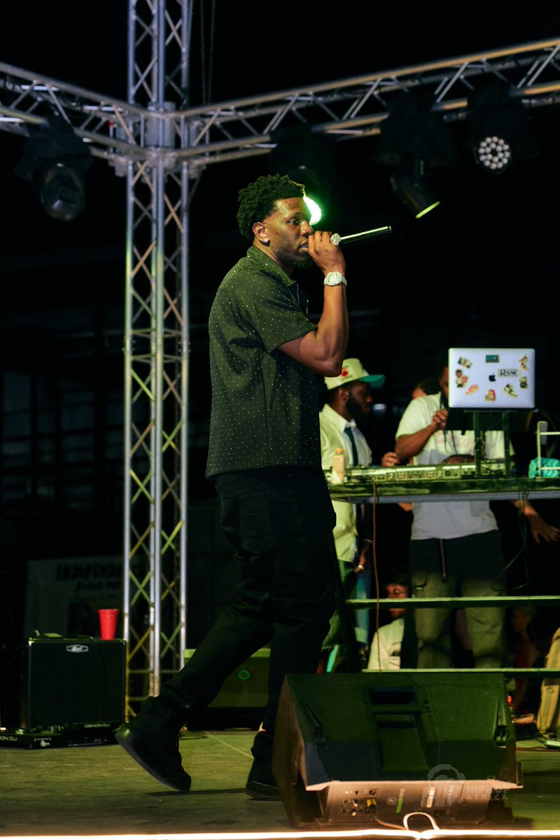 BKABIG64 tweet media