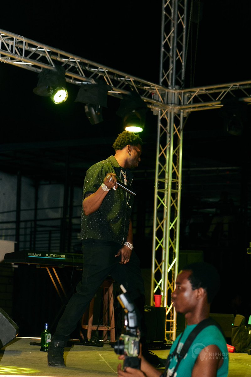 BKABIG64 tweet media