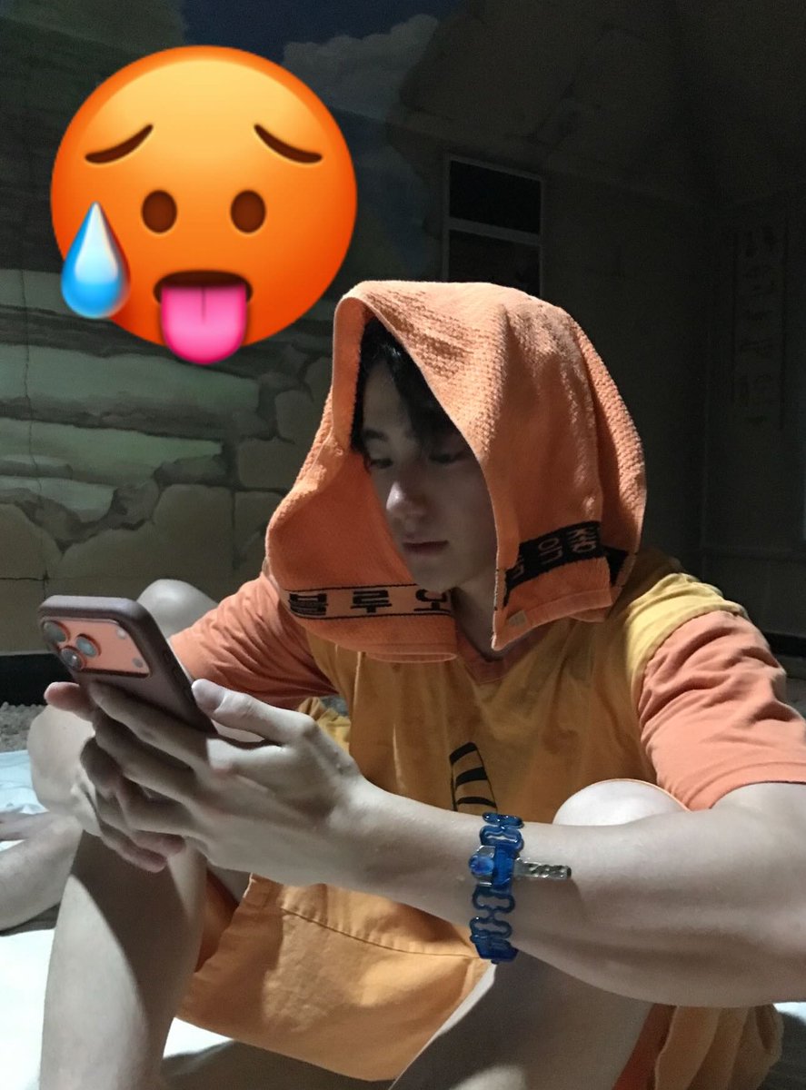 For Hyunjae tweet media