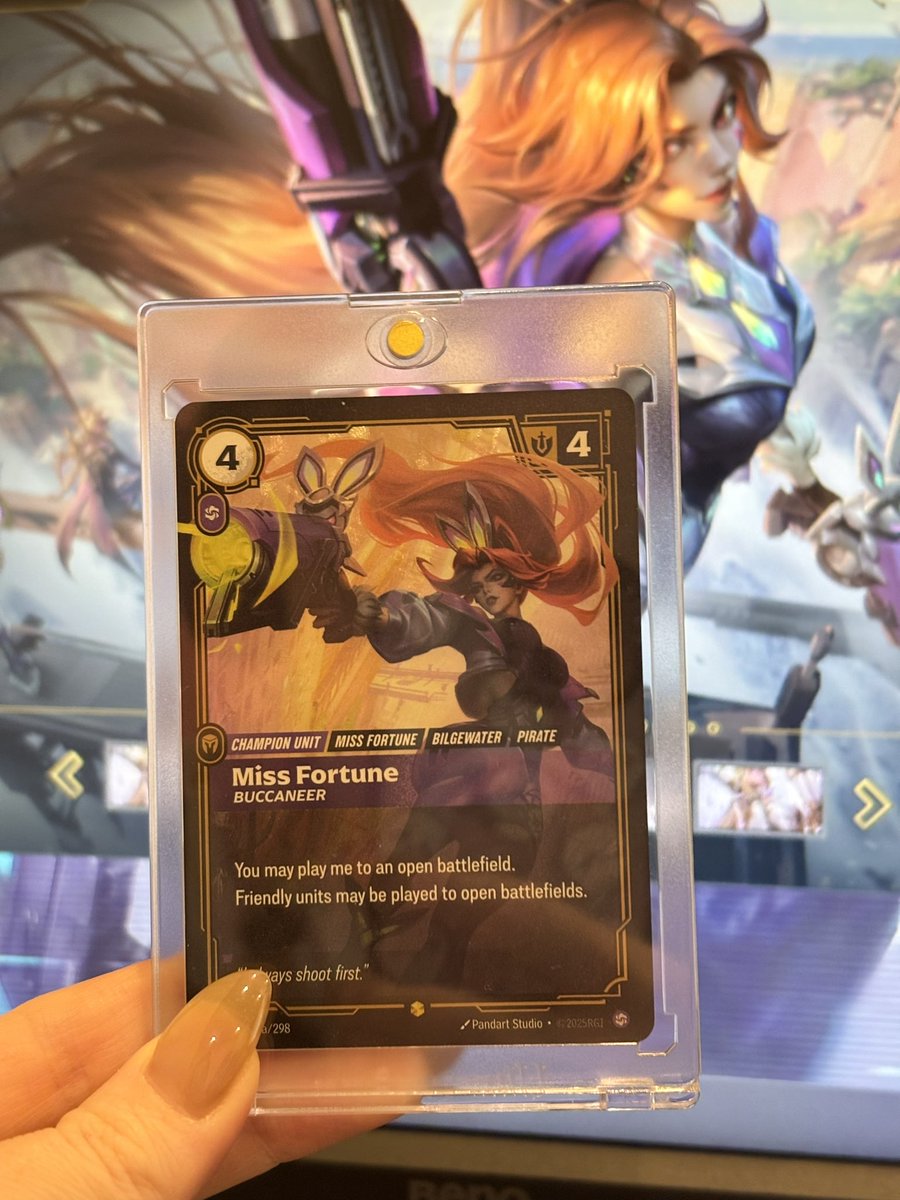 Courtney Smith tweet media