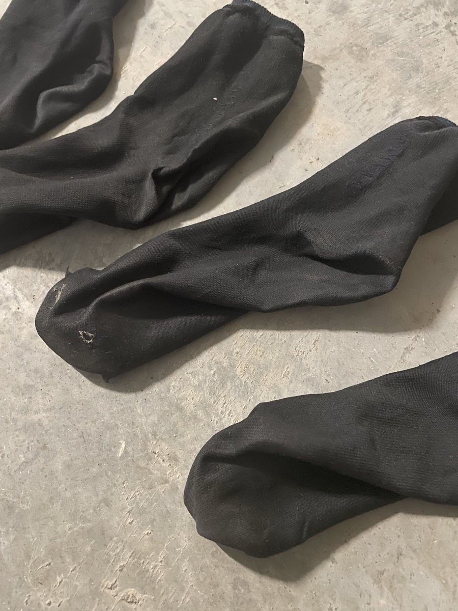 fag4workersocks's tweet photo. The smell of real men 😮‍💨 https://t.co/OobpGgSYI0