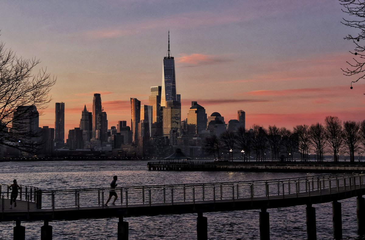 Gary Hershorn tweet media