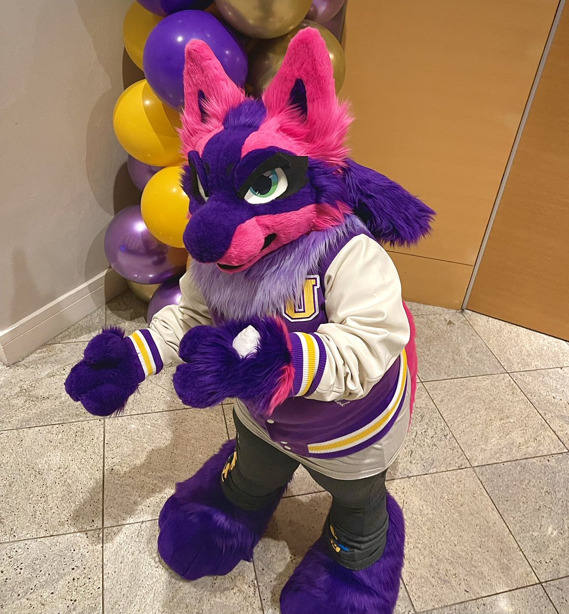 🩷💜PlushLucario💜🩷 tweet media