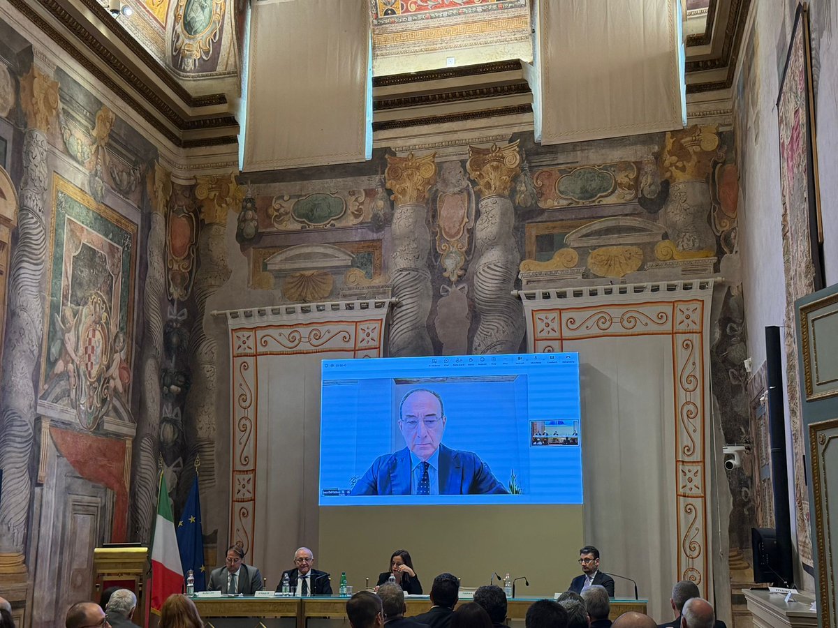 Utilitalia tweet media