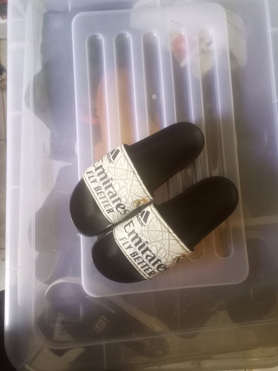 Thabelo271's tweet photo. @JaakevMadness Lilongwe, Area 25C. 0885557223
We also sell clothes, electronics, cosmetics etc. https://t.co/9Uzf5UMeR6