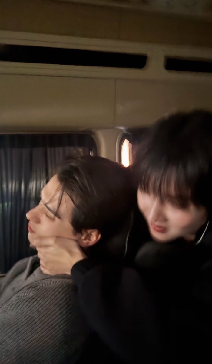 แรงโหวตมาแล้วป้าโอ๋!! สู้ดิหญิง เติมจิ้น เติมโหวต!!

 #พรุ่งนี้วันของเก่งน้ำปิง
#KengNamping