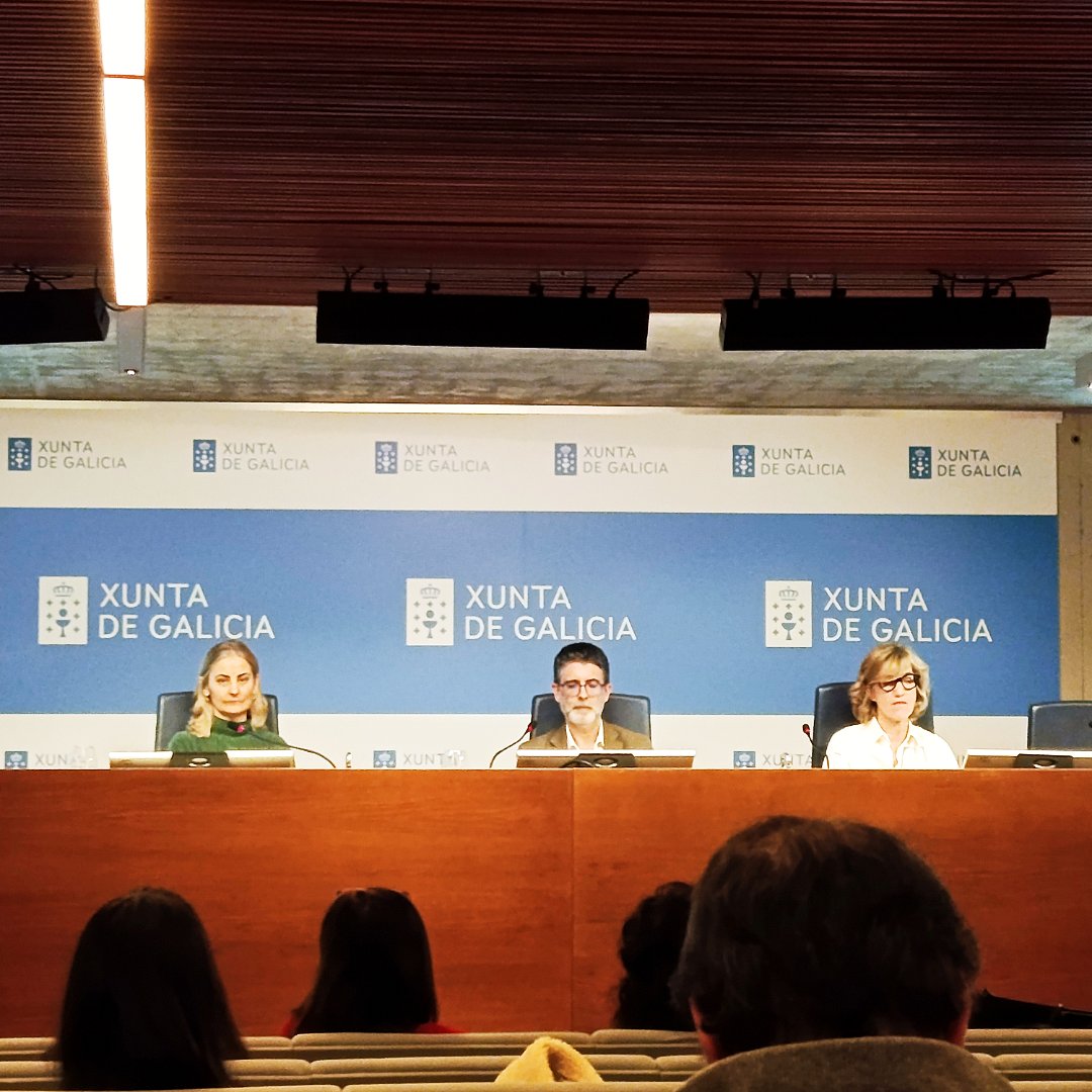 Dimensiona tweet media