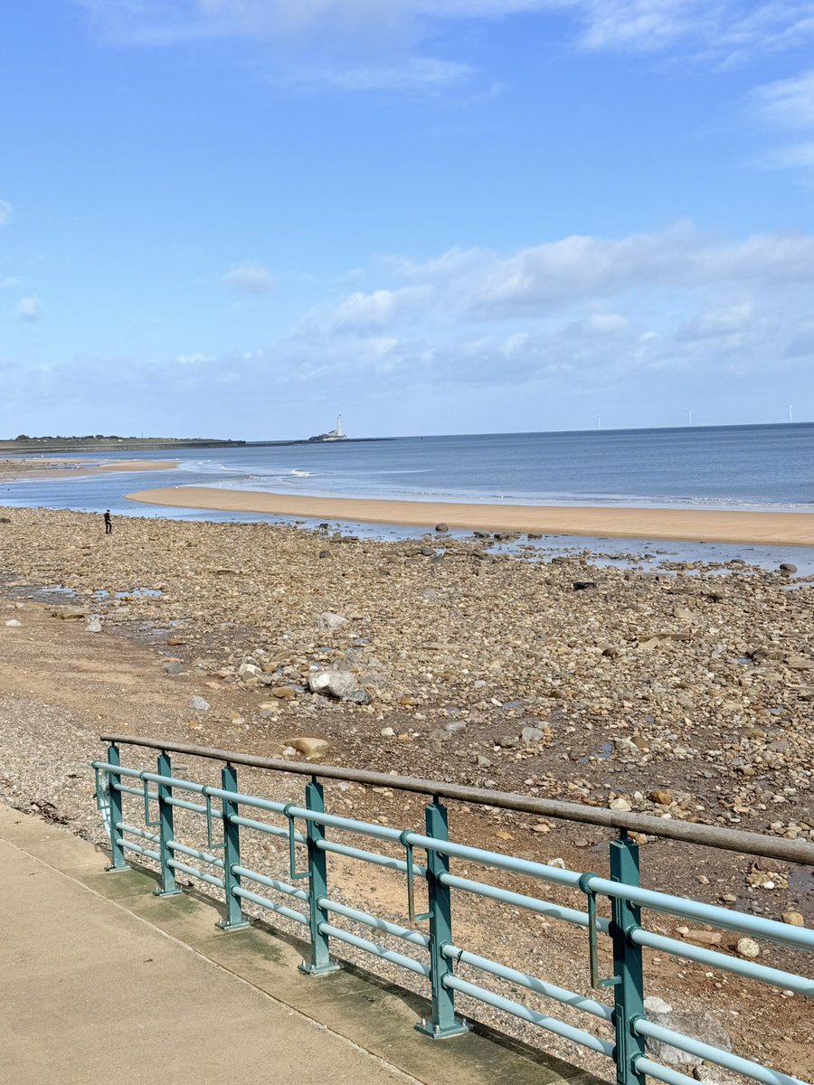 NBykerLodge's tweet image. Fresh sea air, good company, and a well-earned coffee ☕🌊
Today we enjoyed a lovely day trip to the beach and a cosy café with some of the adults from the lodge. Plenty of smiles, laughter, and time to relax by the sea. Days like this are what it’s all about.
#DayTrip #BeachWalk