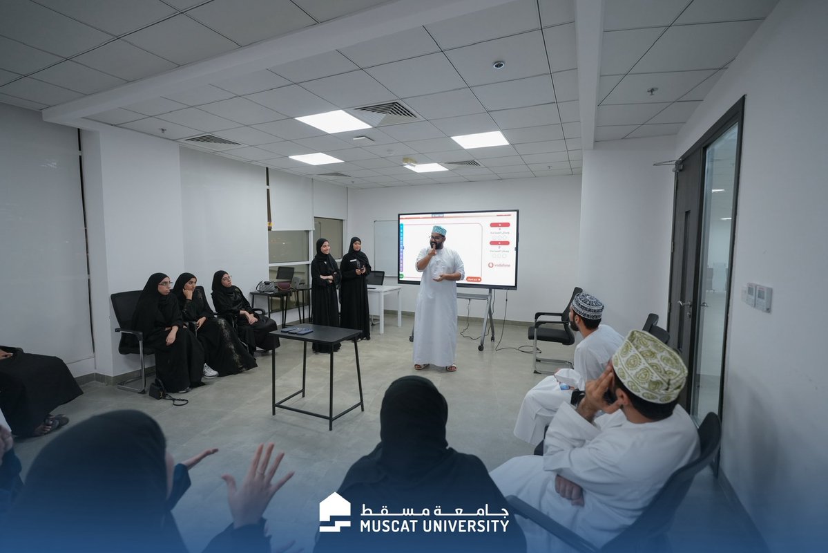 Muscat University جامعة مسقط tweet media