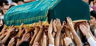 AyhanBorsa61's tweet image. 1. ben öldügümde tabutumun sag ön tarafında o taşıyacak dayısını.  vasiyetimdir yegenim @thespecterof basta 

tüm vefasız insanları bir şekilde sevmiş olanlara

Hani sana canmıştım
Uğrun uğrun yanmıştım
Unutamam sanmıştım
Unuttum, unuttum seni
#Derya