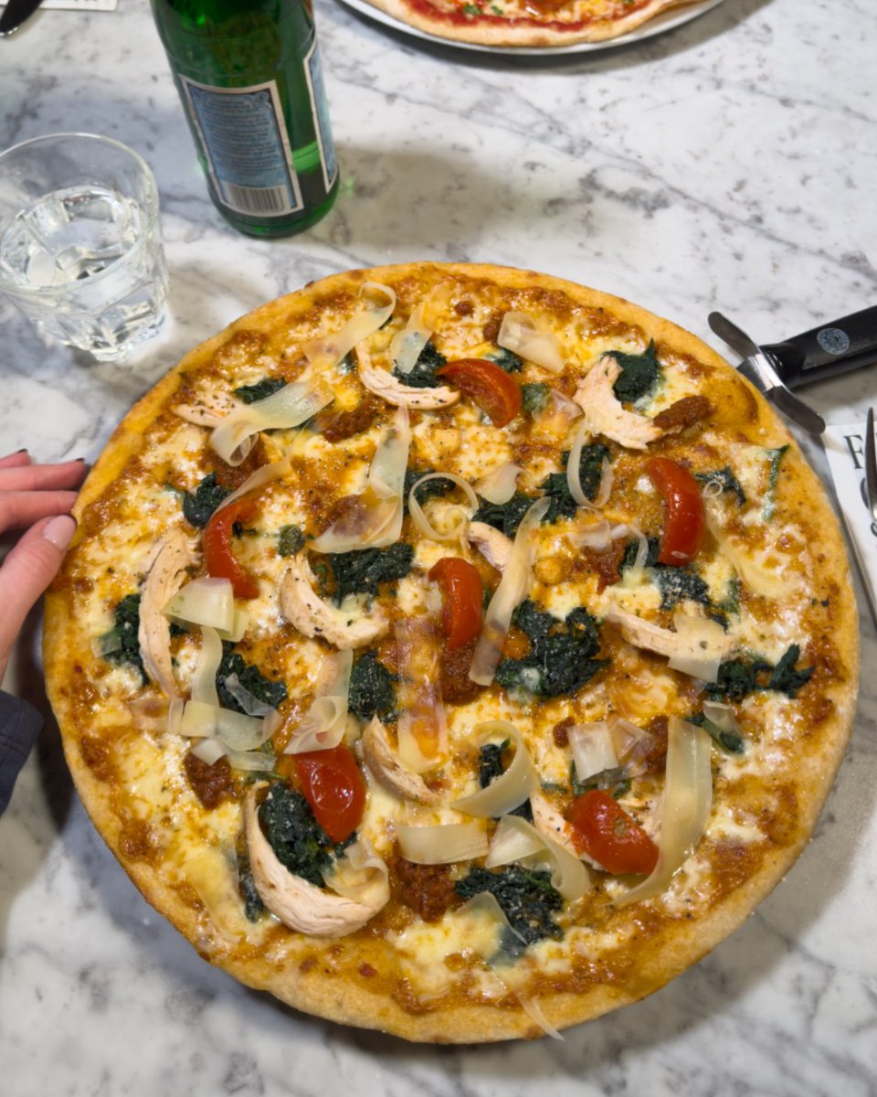 PizzaExpress tweet media