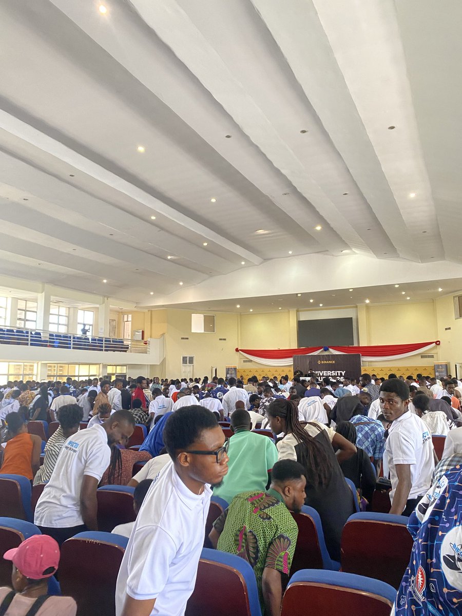 joett20's tweet photo. @BinanceAfrica 
2ndpic Binance University Tour 2026 currently 
@UEW
#BinancUniversity https://t.co/B25GKWq0bv