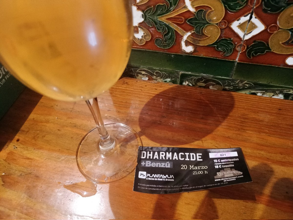 Cheznova tweet media