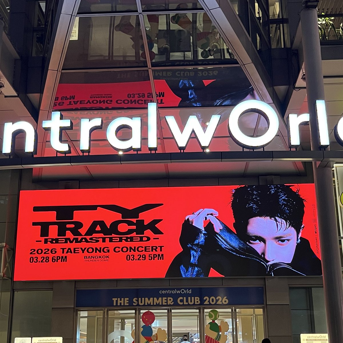 TY_TRACK เขาเริ่มแล้วทุกคน เจอที่เซนเวิล
ใครยังไม่มีบัตร จับจอง ยังสามารถกดได้นะคะ
#TAEYONG #NCT127 
#TY_TRACK_REMASTERED 
 #TY_TRACK_REMASTEREDinBKK