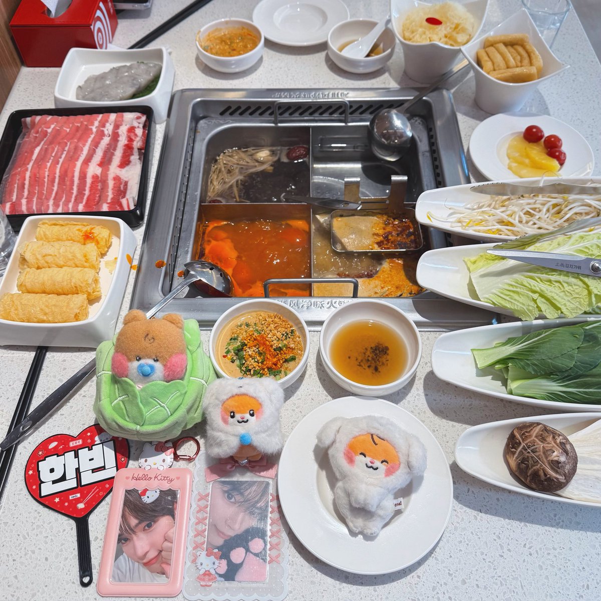 𝗭𝘇.. tweet media