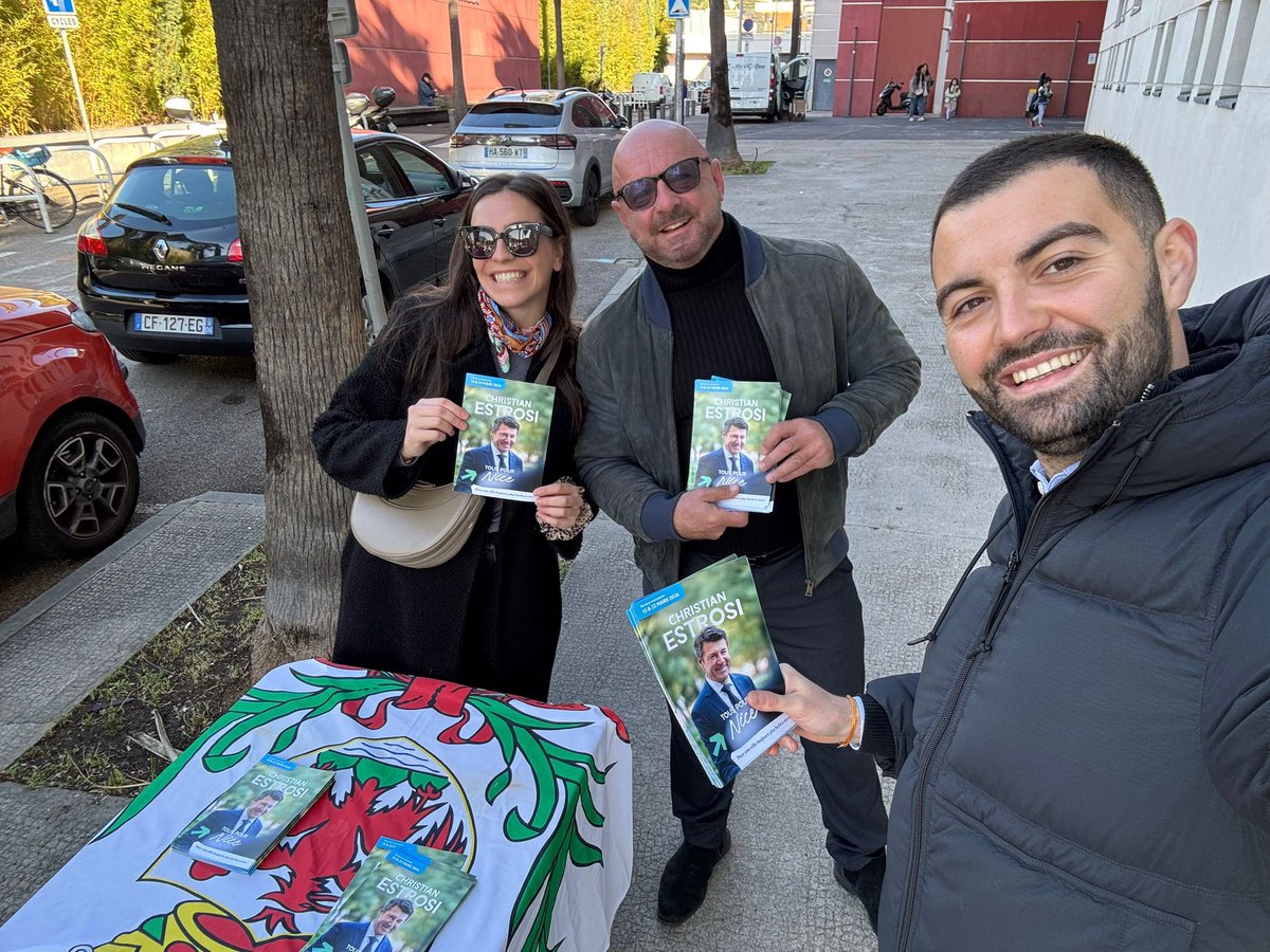 anthony_borre's tweet photo. #TousPourNice est partout dans la ville !
À l’Est, à l’Ouest, au Nord, au Sud, sur nos collines : nos équipes sont mobilisées pour porter et défendre le projet de @cestrosi 💪 https://t.co/uBS9XRGijg
