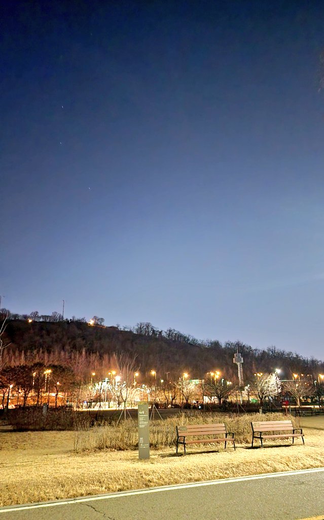 ๋ฌ๋น๐ tweet media