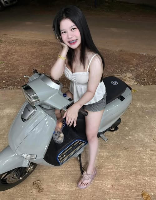 KPhing55936's tweet photo. หาพี่ใจดีคะ หนูร้อนเงินหา��่าขนม
ผู้หญิงแท้การันตีสวยตรงปกคะ
บริการฟิวแฟนไม่เร่งเวลาแน่นอนคะ
จ่ายเงินหน้างาน ไม่ต้องโอนทุกกรณี
👉 @910bdgcu
#รับงานจังหวัดตราด 
#รับงานตราด 
#ไซด์ไลน์ตราด
#นวดตราด https://t.co/e7vOHmwh9X