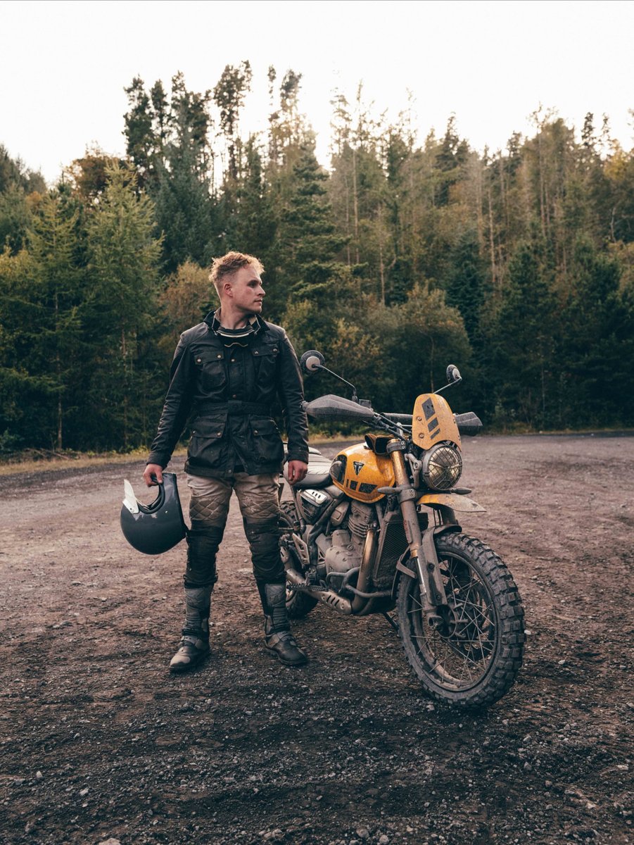 G 2 F  M E D I A tweet media