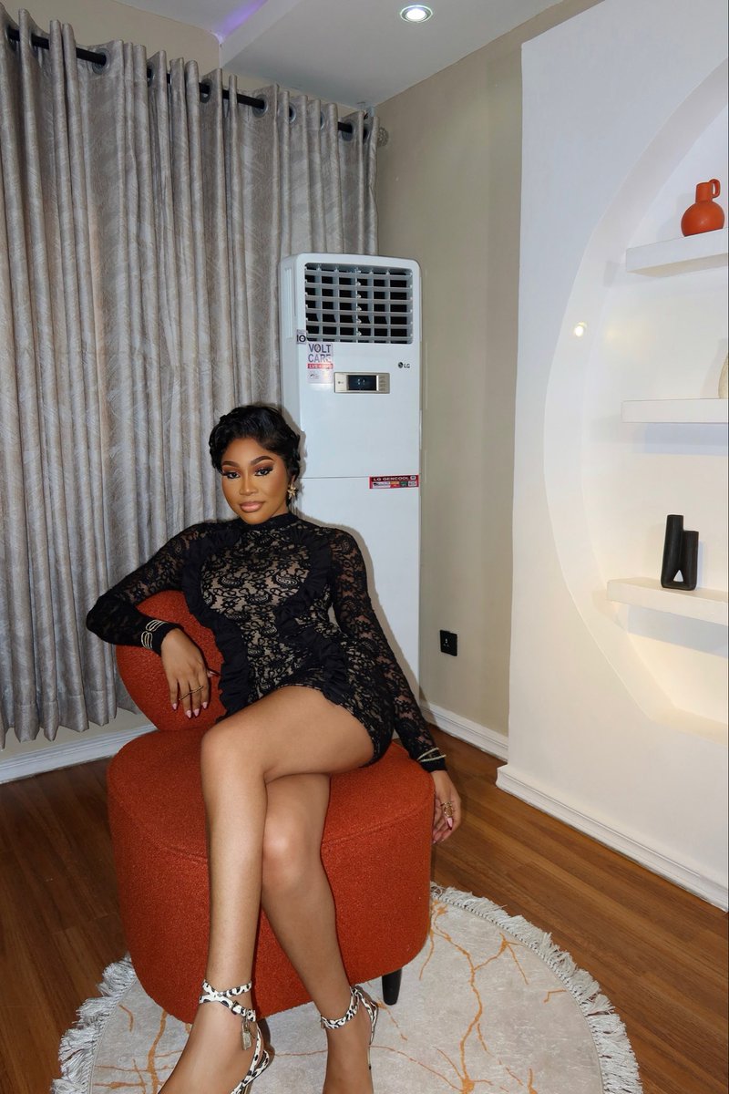 missSLM4's tweet photo. Happy birthday to an icon❤️🥹🎂

Cheers 🥂 to greatness https://t.co/QhL2fAt3JO