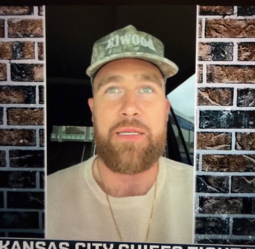 thickolekidman's tweet image. my brain is so dead bc jason said cap space and this is the image that popped into my head 😭 #newheights