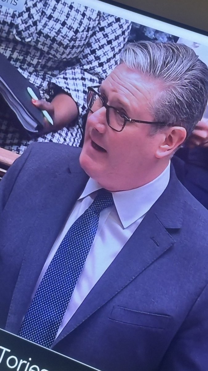 howard clark tweet media