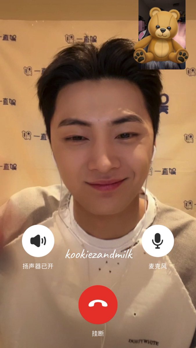 loren ⭑ tweet media