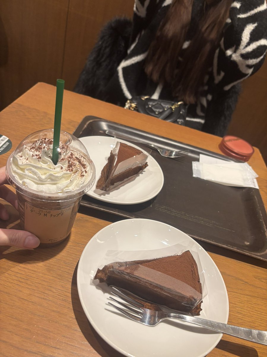 もてない tweet media